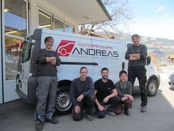 Das Team der KFZ-Werkstatt